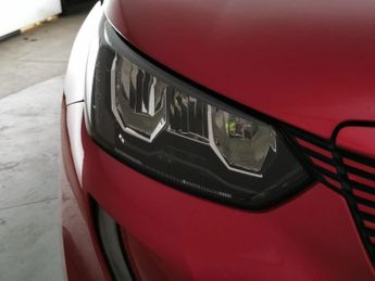 Peugeot E-2008 50kWh Allure Premium (7kW Charger) (136 ps) - REVERSE CAM - NAV 