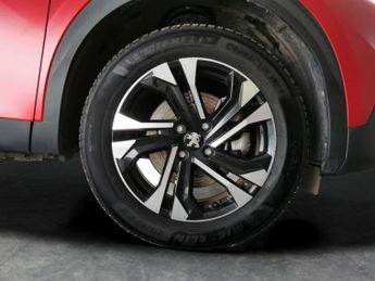 Peugeot E-2008 50kWh Allure Premium (7kW Charger) (136 ps) - REVERSE CAM - NAV 