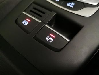 Audi A3 1.4 TFSI e-tron Sportback Plug-in e-S Tronic 8.8kWh (204 ps) - A