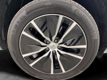 Volvo XC90 2.0h T8 Recharge 18.8kWh Core Plug-in 4WD (455 ps) - HEATED STEE