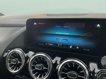 Mercedes-Benz EQA EQA 250+ 70.5kWh Sport (190 ps) - NAV - HEATED LEATHER