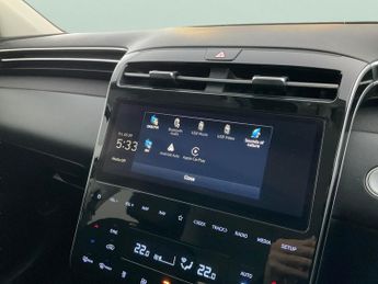 Hyundai Tucson 1.6 h T-GDi 13.8kWh Premium Plug-in 4WD (265 ps) - REVERSE CAM