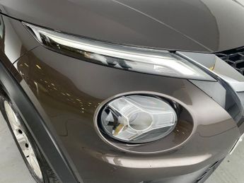 Nissan Juke 1.0 DIG-T N-Connecta DCT (114 ps) - HEATED SEATS - NAV - WIFI