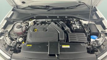 Volkswagen T-Roc 1.5 TSI GPF EVO SE DSG (150 ps) - CARPLAY - DAB - BLUETOOTH