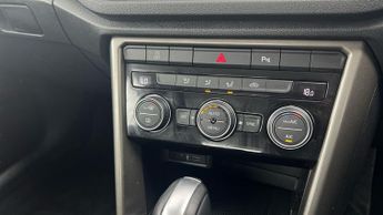 Volkswagen T-Roc 1.5 TSI GPF EVO SE DSG (150 ps) - CARPLAY - DAB - BLUETOOTH