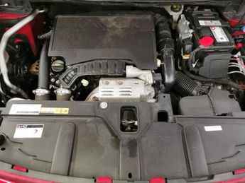 Peugeot 3008 1.2 PureTech GPF Allure EAT (130 ps) - LANE DEPARTURE  - BLUETOO