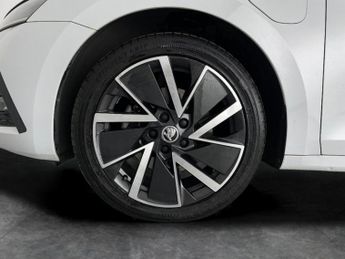 Skoda Octavia 1.4 TSI iV 13kWh SE Technology Plug-in DSG (204 ps) - SMARTLINK 
