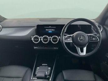 Mercedes-Benz EQA EQA 250+ 70.5kWh Sport (190 ps) - NAV - HEATED LEATHER