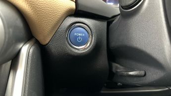 Toyota RAV4 2.5 VVT-h Excel CVT 4WD (222 ps) - LED - REVERSE CAM - NAV