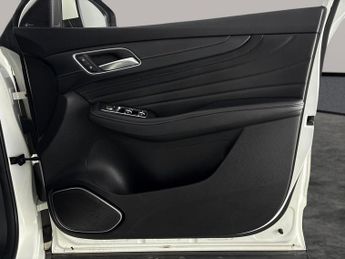 MG Mg Hs 1.5 T-GDI 16.6kWh Exclusive Plug-in (258 ps) - 360 CAM - LED - R