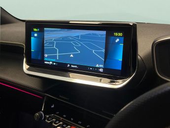 Peugeot E-2008 50kWh GT Premium (136 ps) - REVERSE CAM - ALCANTARA - NAV
