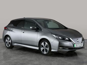 Nissan Leaf 40kWh Tekna (150 ps) - 17IN ALLOYS - AIR CON - KEYLESS START