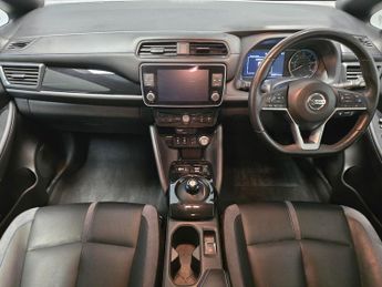 Nissan Leaf 40kWh Tekna (150 ps) - 17IN ALLOYS - AIR CON - KEYLESS START