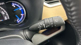 Toyota RAV4 2.5 VVT-h Excel CVT 4WD (222 ps) - LED - REVERSE CAM - NAV