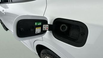 Ford Kuga 2.5 EcoBoost Duratec 14.4kWh ST-Line X Plug-in CVT (225 ps) - HE