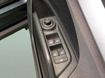Skoda Enyaq 62kWh 60 (179 ps) - WIFI - BLUETOOTH - 19IN ALLOYS