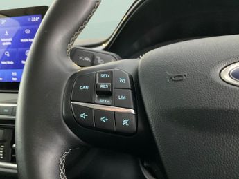 Ford Puma 1.0T EcoBoost MHEV Titanium DCT (125 ps) - FORD SYNC3 - BLUETOOT