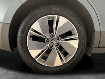 Skoda Enyaq 62kWh 60 (179 ps) - WIFI - BLUETOOTH - 19IN ALLOYS