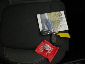 Ford Puma 1.0T EcoBoost MHEV Titanium DCT (125 ps) - FORD SYNC3 - BLUETOOT