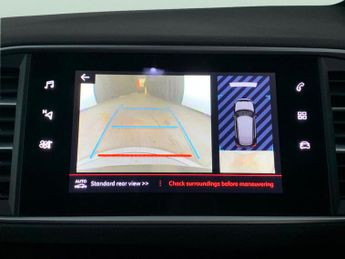 Peugeot 308 1.5 BlueHDi GT EAT (130 ps) - REVERSE CAM - NAV - BLUETOOTH