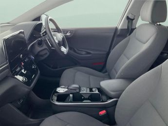 Hyundai Ioniq 38.3kWh Premium (136 ps) - LED - REVERSE CAM - NAV