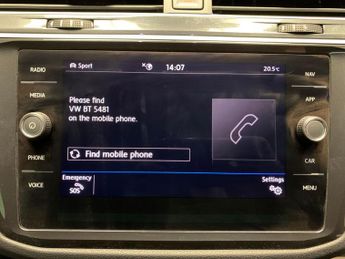 Volkswagen Tiguan 1.5 TSI EVO R-Line Tech DSG (150 ps) - PAN ROOF - ADAPT CRUISE -