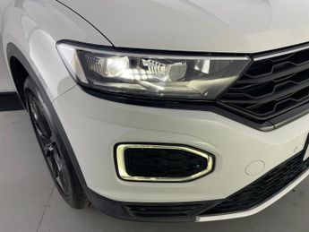 Volkswagen T-Roc 1.5 TSI EVO Black Edition DSG (150 ps) - SAT NAV - WIFI - BLUETO