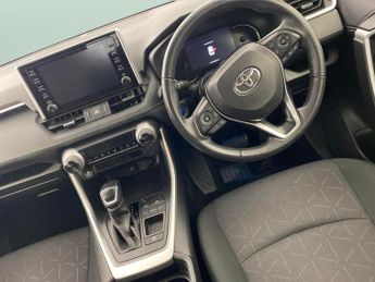 Toyota RAV4 2.5 VVT-h Design CVT (218 ps) - REVERSE CAM - NAV - LANE DEPARTU