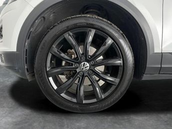 Volkswagen T-Roc 1.5 TSI EVO Black Edition DSG (150 ps) - SAT NAV - WIFI - BLUETO