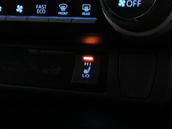 Toyota RAV4 2.5 VVT-h GPF Dynamic CVT 4WD (222 ps) - HEATED SEATS - NAV