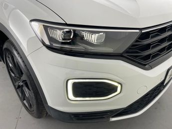 Volkswagen T-Roc 1.5 TSI EVO Black Edition DSG (150 ps) - SAT NAV - WIFI - BLUETO