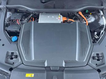 Audi e-tron 55 Technik quattro 95kWh (11kW Charger) (408 ps) - KEYLESS ENTRY