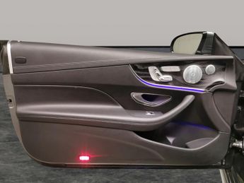 Mercedes-Benz E Class 2.0 E220d AMG Line (Premium Plus) Cabriolet G-Tronic+ (194 ps) -