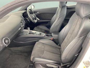 Audi TT 2.0 TFSI 40 Sport Coupe S Tronic (197 ps)