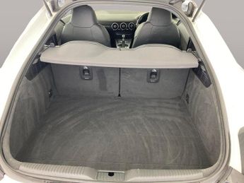 Audi TT 2.0 TFSI 40 Sport Coupe S Tronic (197 ps)