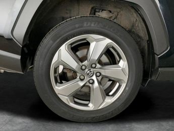 Toyota RAV4 2.5 VVT-h GPF Design CVT (218 ps) - LED - REVERSE CAM - NAV