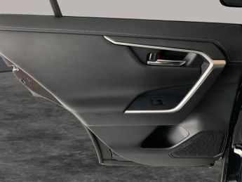 Toyota RAV4 2.5 VVT-h GPF Design CVT (218 ps) - LED - REVERSE CAM - NAV