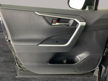 Toyota RAV4 2.5 VVT-h GPF Design CVT (218 ps) - LED - REVERSE CAM - NAV