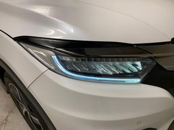 Honda HR-V 1.5 i-VTEC SE CVT (130 ps) - LANE DEPARTURE  - DAB - BLUETOOTH