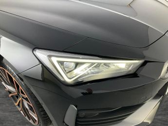 Cupra Leon 1.4 eHybrid 12.8kWh VZ2 Design Edition Plug-in DSG (245 ps) - LE