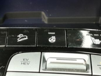 Hyundai Tucson 1.6 h T-GDi 13.8kWh Premium Plug-in 4WD (265 ps) - KEYLESS ENTRY