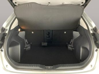 Toyota Yaris Cross 1.5 VVT-h Excel E-CVT (116 ps) - LANE TRACE ASSIST - LANE DEPART