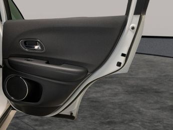 Honda HR-V 1.5 i-VTEC SE CVT (130 ps) - LANE DEPARTURE  - DAB - BLUETOOTH