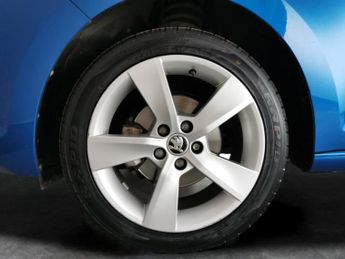 Skoda Rapid Spaceback 1.0 TSI SE Tech DSG (95 ps) - SD CARD MEDIA INPUT - DAB - PRIVAC