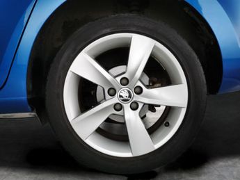 Skoda Rapid Spaceback 1.0 TSI SE Tech DSG (95 ps) - SD CARD MEDIA INPUT - DAB - PRIVAC