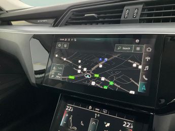 Audi e-tron 50 Technik quattro 71.2kWh (313 ps) - KEYLESS ENTRY - LED - REVE