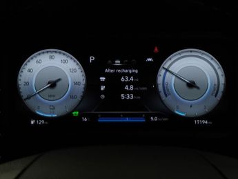 Hyundai Kona 39kWh SE Connect (10.5kW Charger) (136 ps) - REVERSE CAM - NAV -
