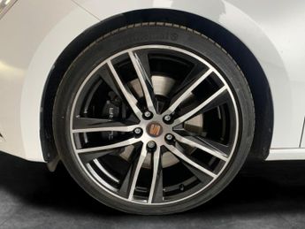 Seat Leon 2.0 TSI Cupra 290 Lux DSG (290 ps) - KEYLESS ENTRY - LED - NAV