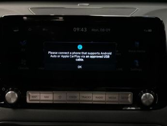 Hyundai Kona 39kWh SE Connect (10.5kW Charger) (136 ps) - REVERSE CAM - NAV -