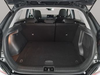 Hyundai Kona 39kWh SE Connect (10.5kW Charger) (136 ps) - REVERSE CAM - NAV -